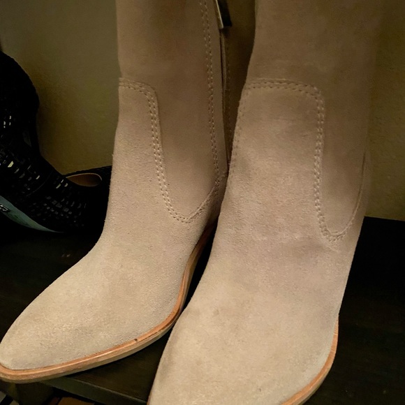 Booties - Picture 5 of 6